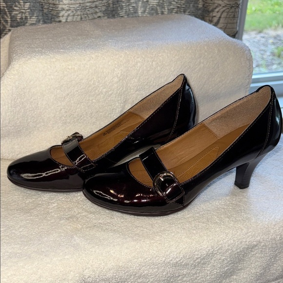 Eurosoft Heels Patent Leather Brown Mary Jane style Women’s 8M - Picture 2 of 9